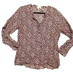 Bailey and Chloe Shirt Womens Large Red Roll Tab Sleeve Boho Top Geometric Top